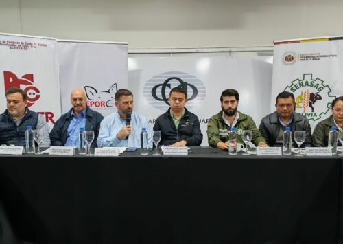 Productores porcinos reciben certificación sanitaria internacional que reconoce a Santa Cruz como zona libre de Peste Porcina Clásica (PPC) sin vacunación