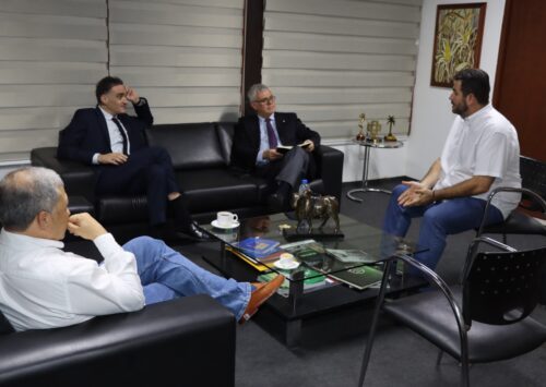 CAO recibió la visita del Embajador de Chile y fortaleció el diálogo sobre cooperación bilateral